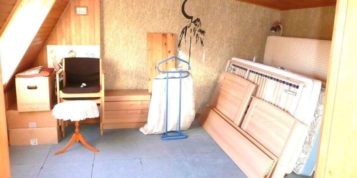 Mehrfamilienhaus, Wohnhaus Barmstedt - 5 Zimmer, 152 m&sup2;, 265.000&euro; | Angebot:25797276