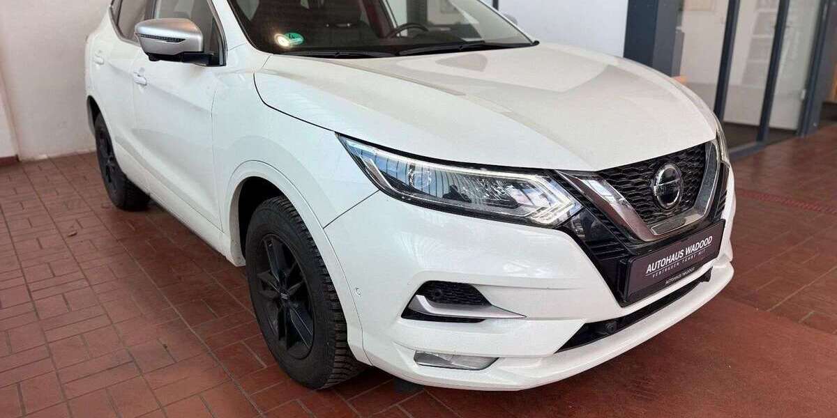 Nissan Qashqai 14.742 km 16.900 &euro; Schleswig-Holstein 24558