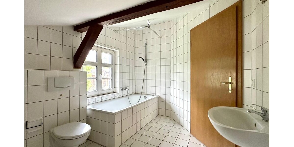 HORN IMMOBILIEN ++ charmantes Zweifamilienhaus in Klein Helle, nur 15 min bis Neubrandenburg - Zweifamilienhaus Klein Helle Klein Helle | Angebot:26994293