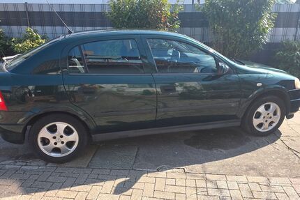 Opel Astra 162.000 km 1.350 &euro; Brome 38465