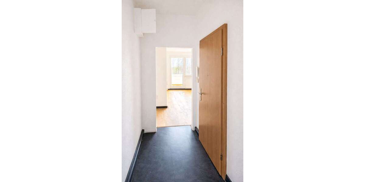 Etagenwohnung Reichenbach Obermylau - 2 Zimmer, 60 m&sup2;, 299&euro; | Angebot:26443553