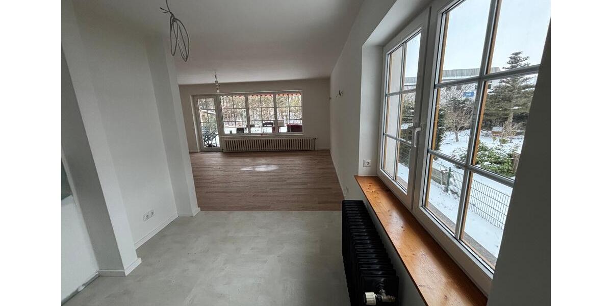 Einfamilienhaus Rheinsberg - 4 Zimmer, 95 m&sup2;, 1.000&euro; | Angebot:25387619
