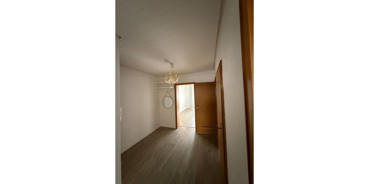 Etagenwohnung Viersen - 3 Zimmer, 84 m&sup2;, 900&euro; | Angebot:26020349