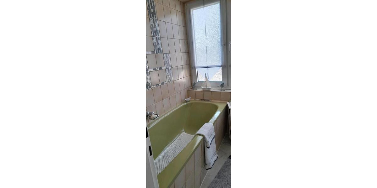 Etagenwohnung Duisburg Hamborn - 3 Zimmer, 68 m&sup2;, 73.000&euro; | Angebot:26682963
