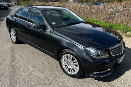 Mercedes-Benz C 250 61.950 km 25.600 &euro; Eppstein 65817