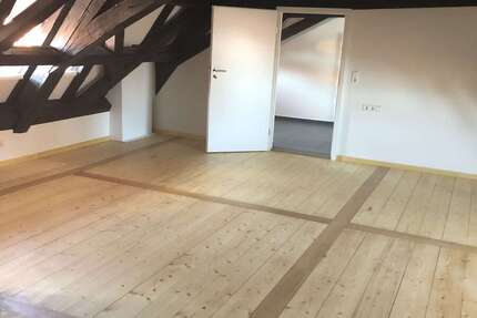 Wohnung Wangen im Allgäu Altstadt - 3.5 Zimmer, 121 m&sup2;, 1.250&euro; | Angebot:25352577