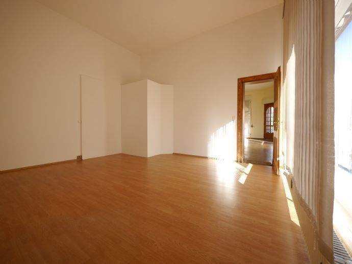 Gewerbeobjekt Weimar Nordvorstadt - 5 Zimmer, 155 m&sup2;, 935&euro; | Angebot:25210070