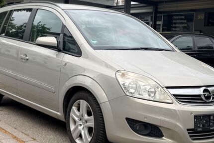 Opel Zafira 200.000 km 1.890 &euro; Waldkraiburg 84478