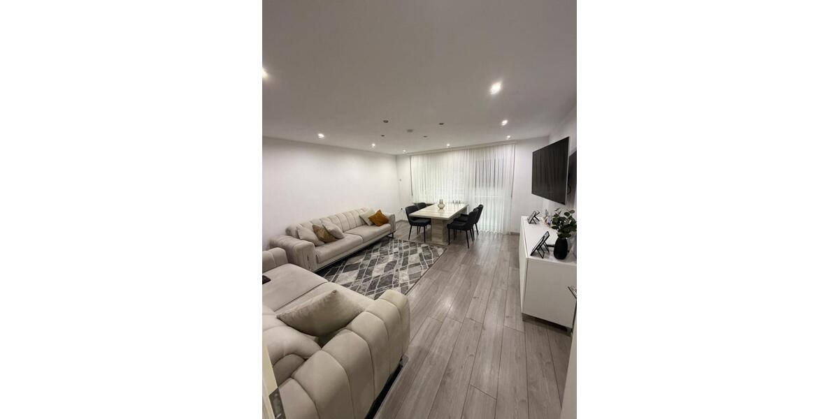 Erdgeschoßwohnung Krumbach (Schwaben) - 4 Zimmer, 92 m&sup2;, 295.000&euro; | Angebot:24678522