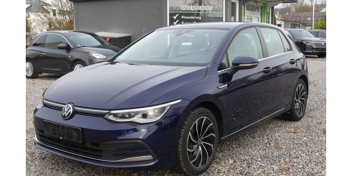 VW Golf 131.478 km 17.950 &euro; Regensburg 93059