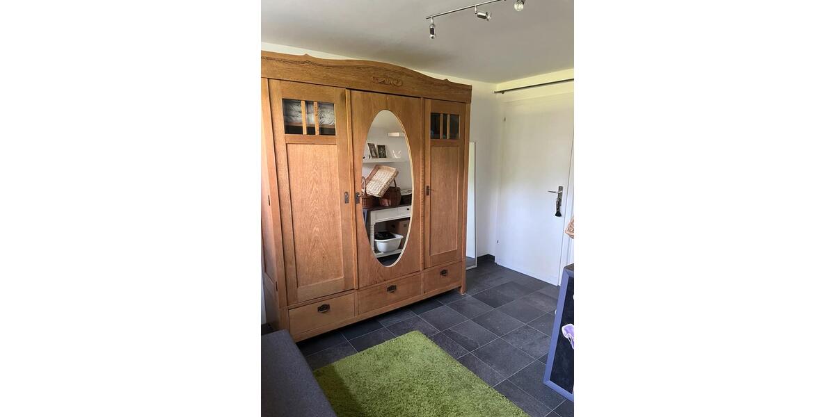 Erdgeschoßwohnung Krefeld Gellep-Stratum - 3 Zimmer, 70 m&sup2;, 220.000&euro; | Angebot:26412229