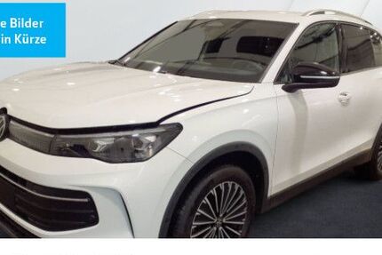 VW Tiguan 8.931 km 38.490 &euro; Salzkotten 33154