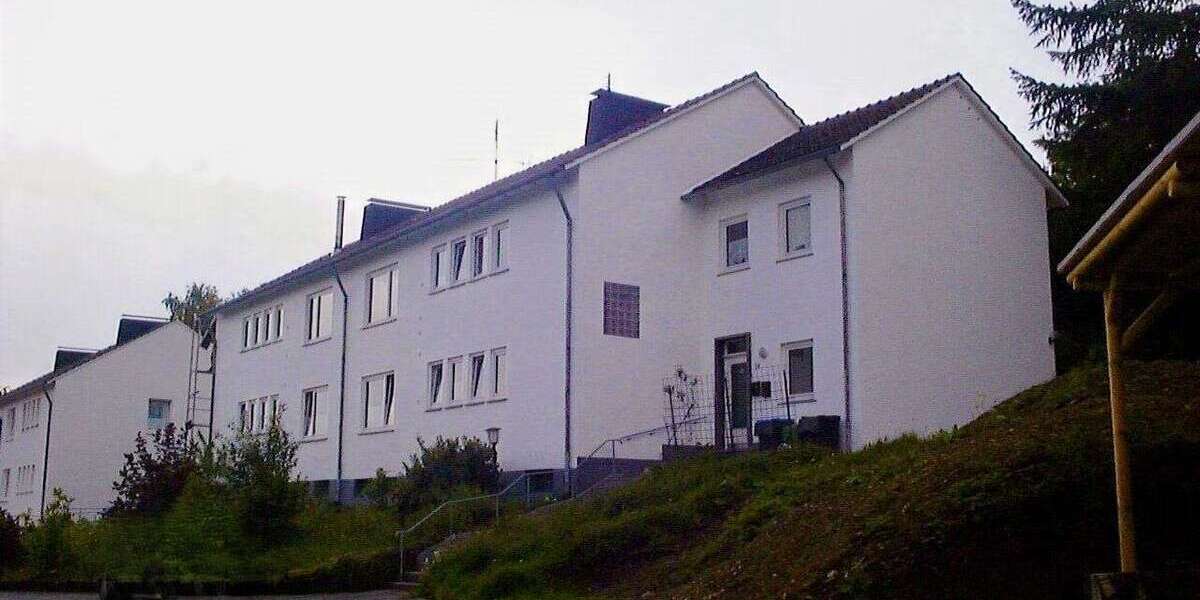 Etagenwohnung Warstein - 5 Zimmer, 109 m&sup2;, 605&euro; | Angebot:25570736