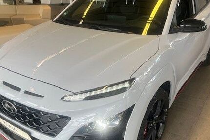 Hyundai KONA 27.490 km 29.890 &euro; Villingen-Schwenningen 78048