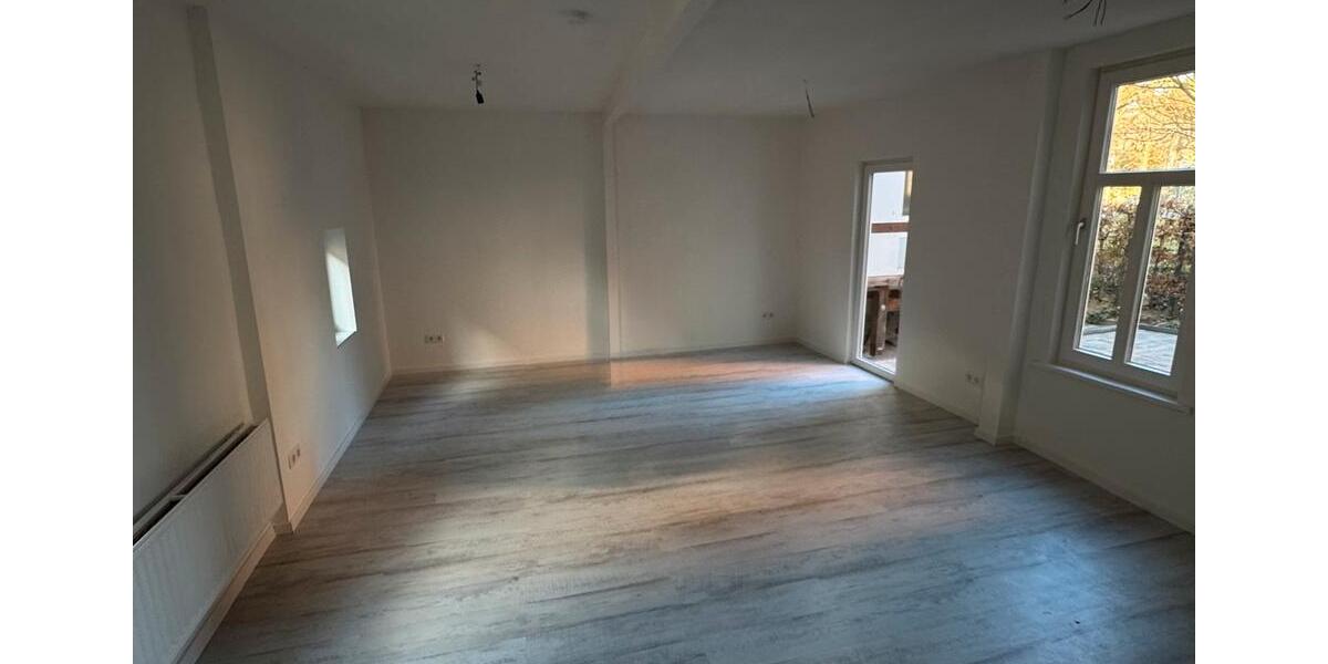 Einfamilienhaus mit Terrasse(WG-geeignet) 5 zimmer