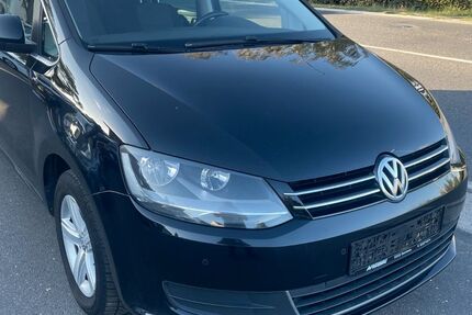 VW Sharan 271.500 km 6.890 &euro; Bornheim 53332