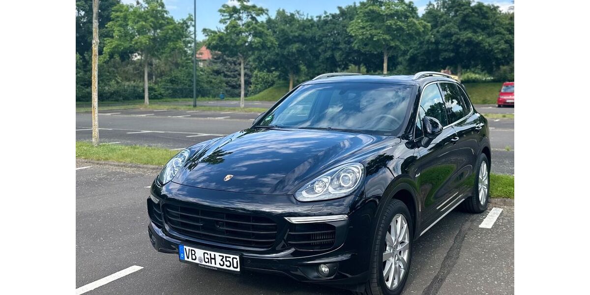 Porsche Cayenne 197.000 km 27.800 &euro; Leipzig 04229