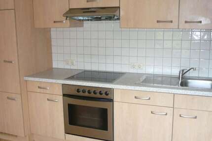 Haus Esselbach Kredenbach - 4.5 Zimmer, 100 m&sup2;, 690&euro; | Angebot:26422367