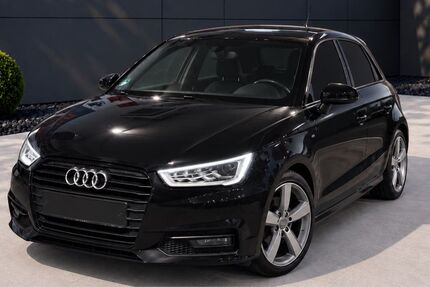 Audi A1 89.000 km 12.990 &euro; Übach-Palenberg ( nähe Aachen ) 52531