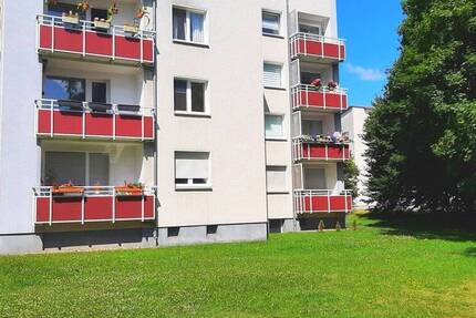 Schöne 3 Zimmer Wohnung in grüner Oase in DU-Buchholz