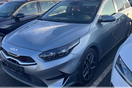 Kia ceed Sportswagon 31.800 km 20.899 &euro; Oberlungwitz 09353