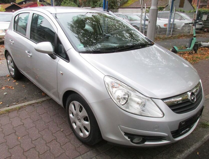 Opel Corsa 154.000 km 2.200 € Berlin 12357