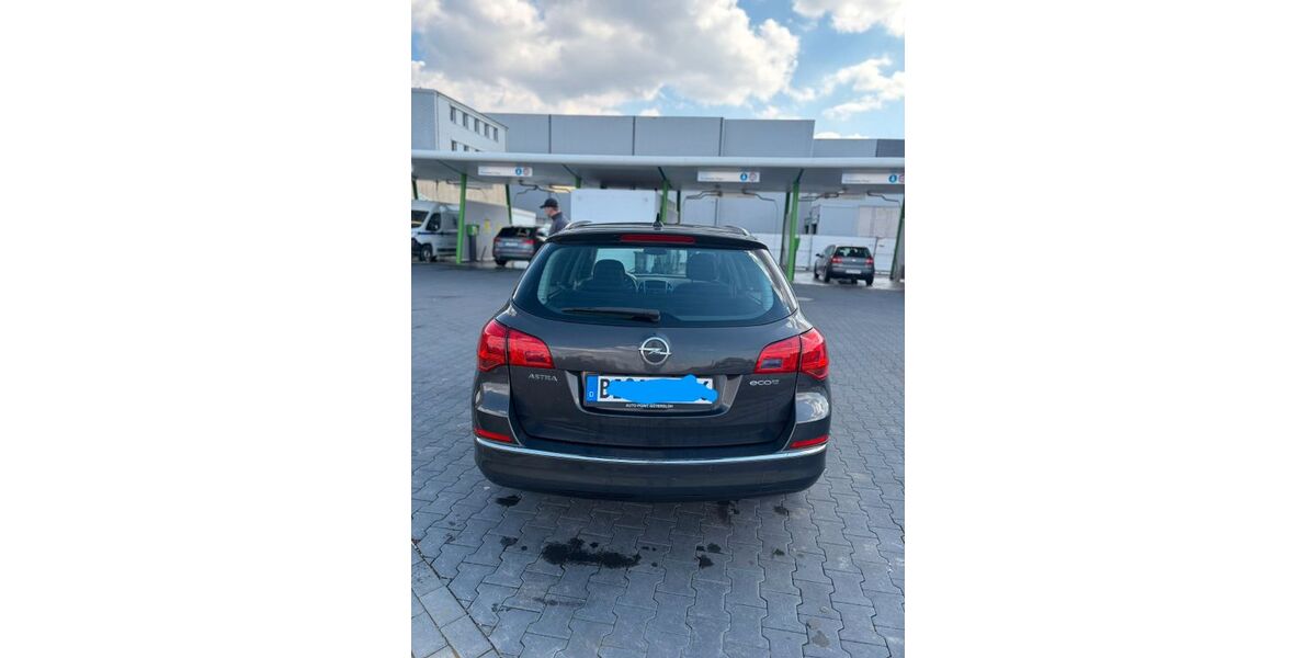 Opel Astra 222.379 km 3.600 &euro; Herford 32049