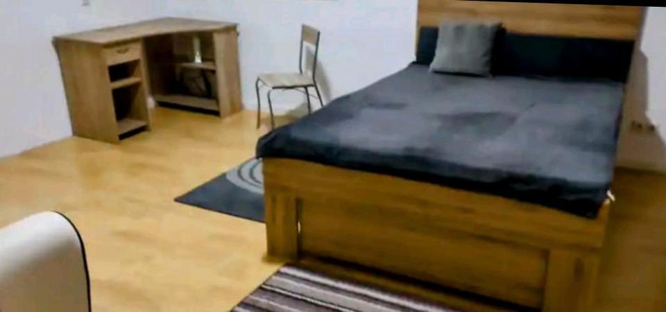 Gepflegtes Mehrfamilienhaus direkt am Park