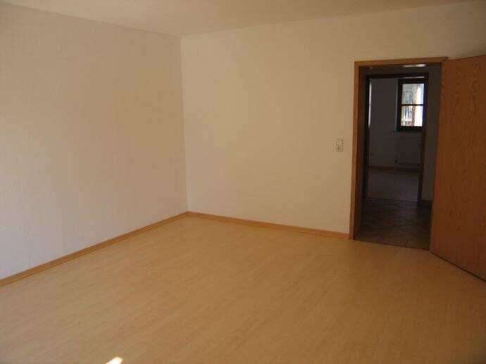 Terrassenwohnung Leuna Günthersdorf - 3 Zimmer, 73 m&sup2;, 99.800&euro; | Angebot:25796682