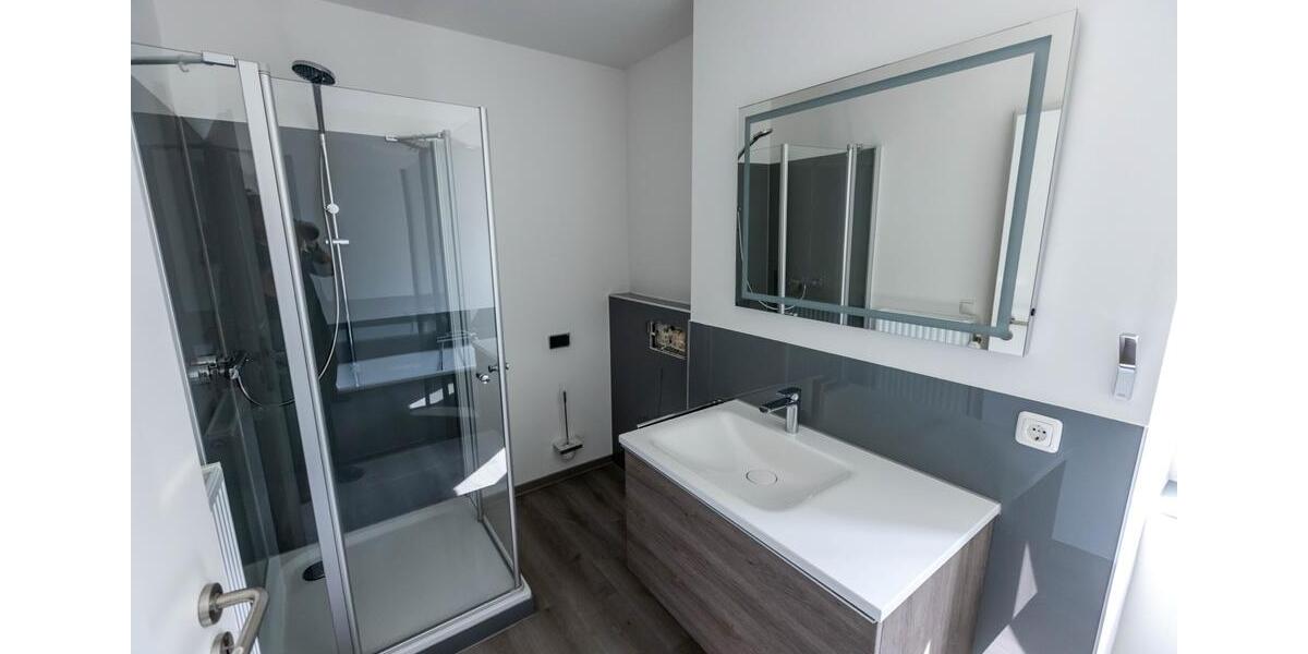 Hochparterre Flensburg Altstadt - 3 Zimmer, 83 m&sup2;, 275.000&euro; | Angebot:26882657