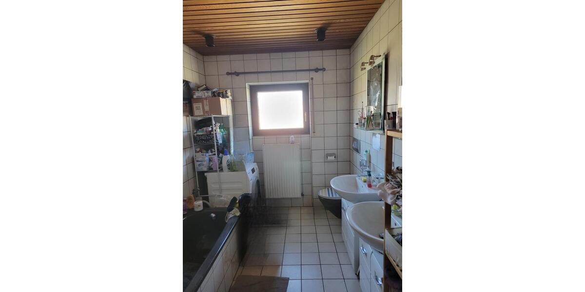 Etagenwohnung Schifferstadt - 3.5 Zimmer, 85 m&sup2;, 260.000&euro; | Angebot:25367823