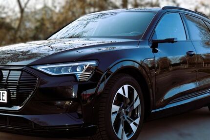Audi e-tron 105.000 km 30.100 &euro; Osterholz-Scharmbeck 27711