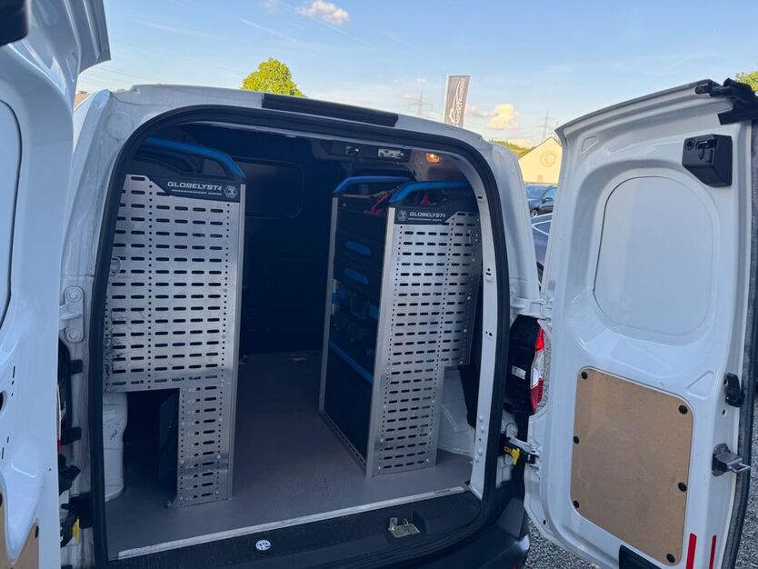 Ford Transit 80.000 km 14.950 € Erbach 55494