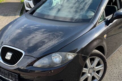 Seat Leon 258.000 km 2.222 € Frankfurt am Main 65933