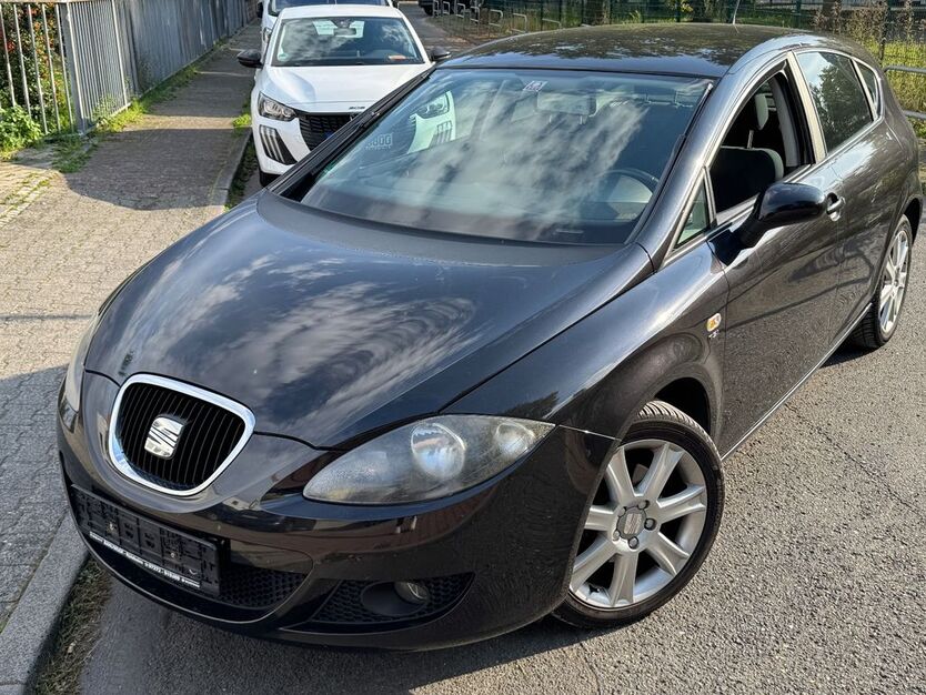 Seat Leon 258.000 km 2.222 € Frankfurt am Main 65933
