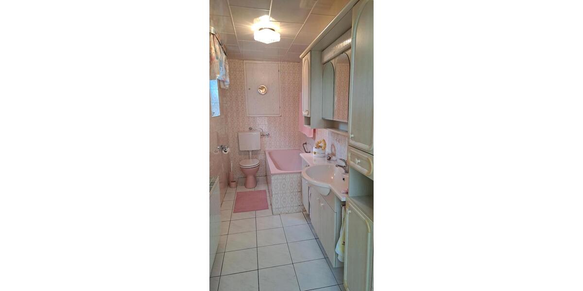 Mehrfamilienhaus, Wohnhaus Ottweiler - 8 Zimmer, 218 m&sup2;, 180.000&euro; | Angebot:25405860