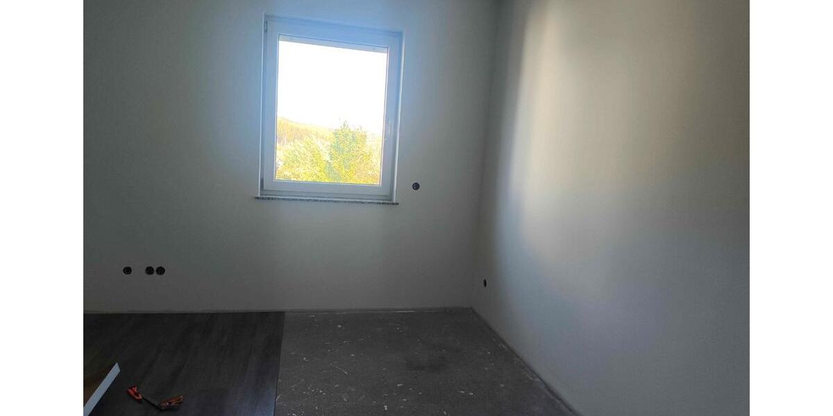 Terrassenwohnung Bergneustadt - 3 Zimmer, 114 m&sup2;, 1.100&euro; | Angebot:26384282