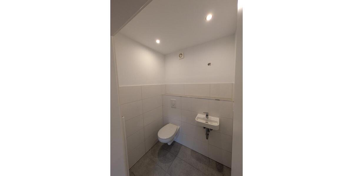 Schönes, renoviertes Häuschen für Single, Paar, kleine Familie 3 zimmer