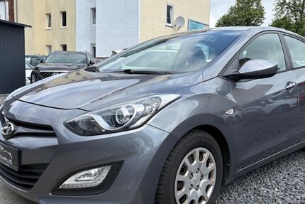 Hyundai i30 220.000 km 4.499 &euro; Eisenach 99817