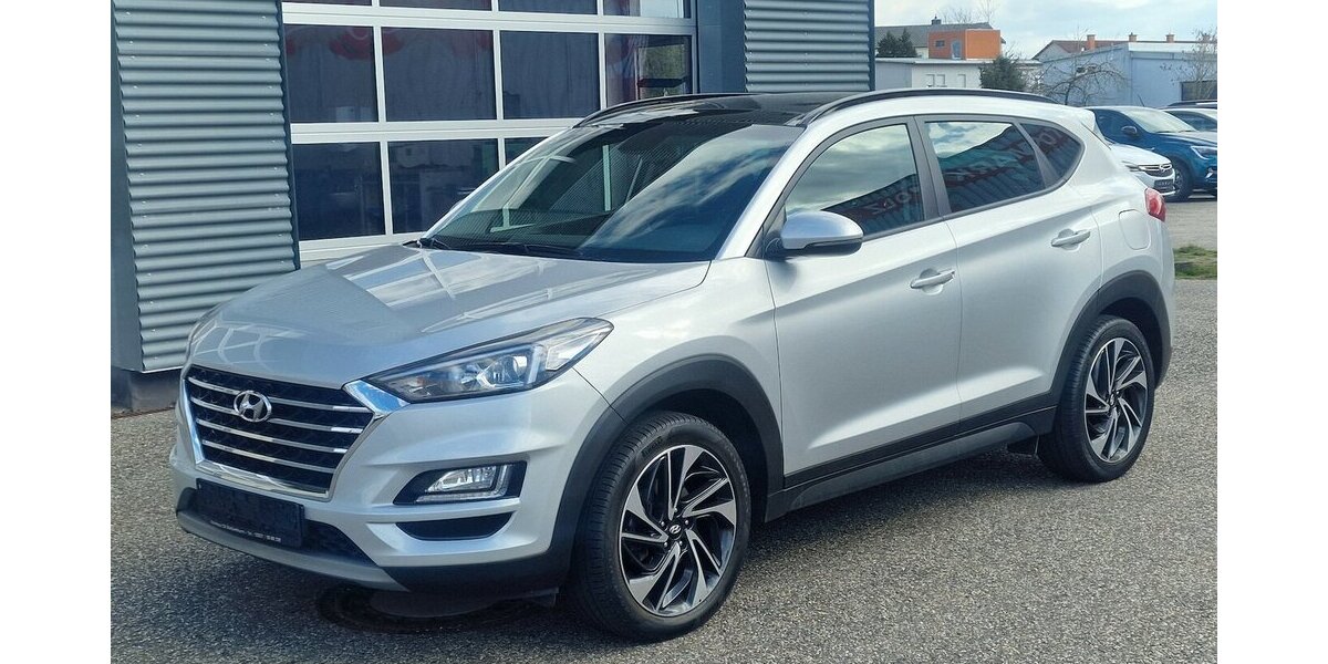 Hyundai Tucson Trend 2WD 70.000 km 18.998 &euro; Landau 76829