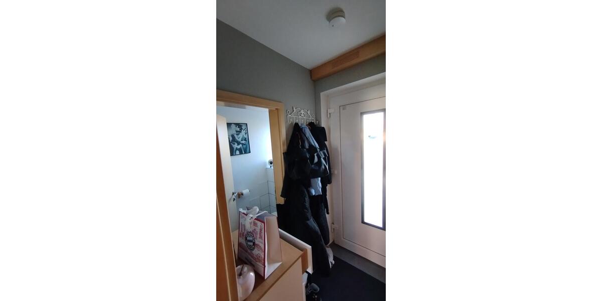 Reihenhaus Kirchseeon - 7 Zimmer, 170 m&sup2;, 2.200&euro; | Angebot:26490140