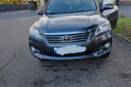 Toyota RAV 4 152.000 km 9.300 &euro; Erlangen 91058