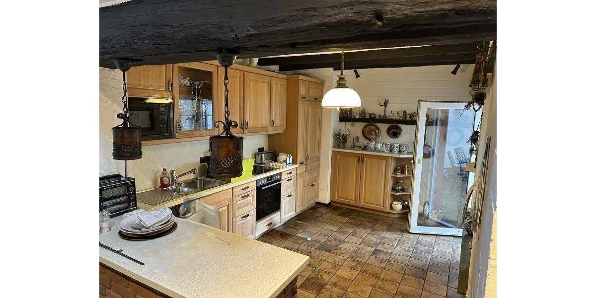 Bauernhaus, Landhaus Schwalmtal Vogelsrath - 8 Zimmer, 220 m&sup2;, 440.000&euro; | Angebot:24040496