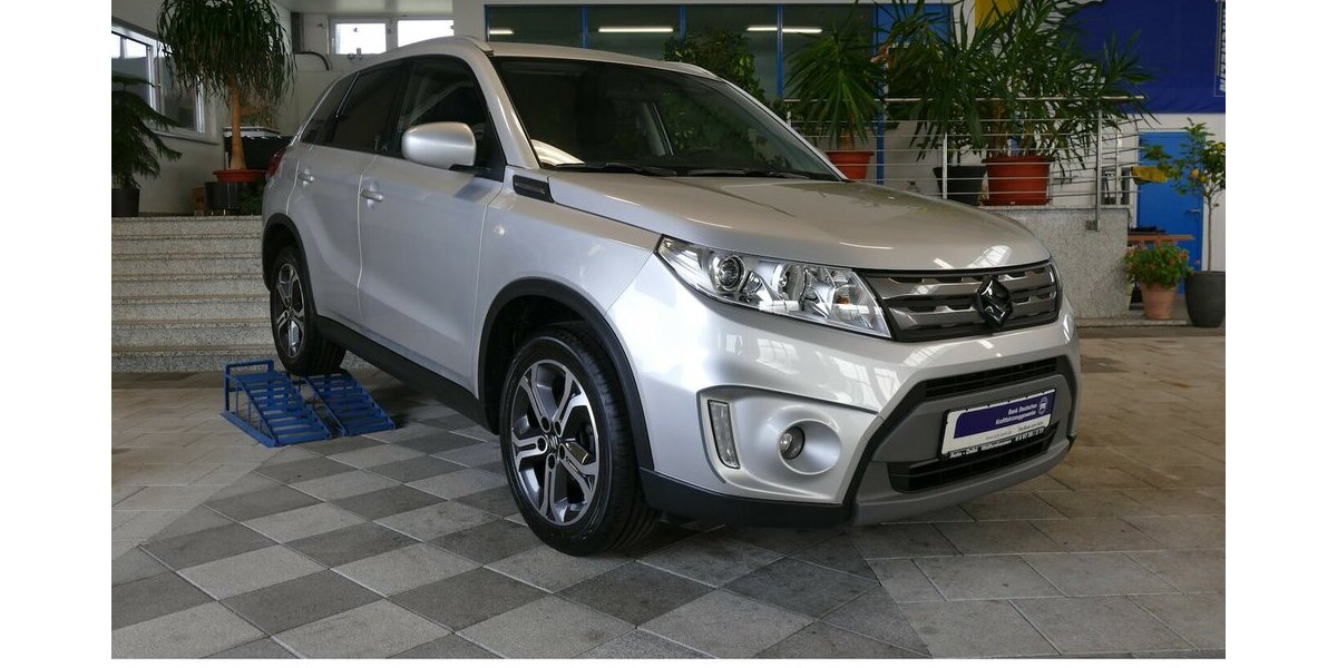 Suzuki Vitara 1.6 Comfort 4x4 49.645 km 17.990 &euro; Wülfershausen 97535