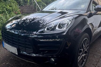 Porsche Macan 228.000 km 23.999 &euro; Karl 54534