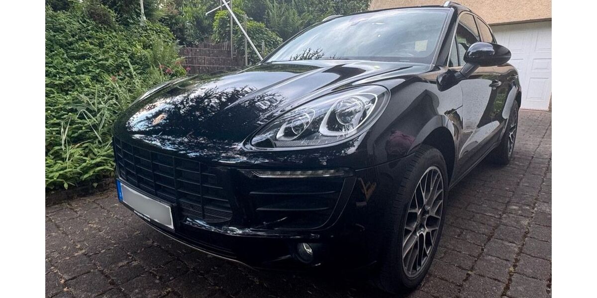Porsche Macan 228.000 km 23.999 &euro; Karl 54534