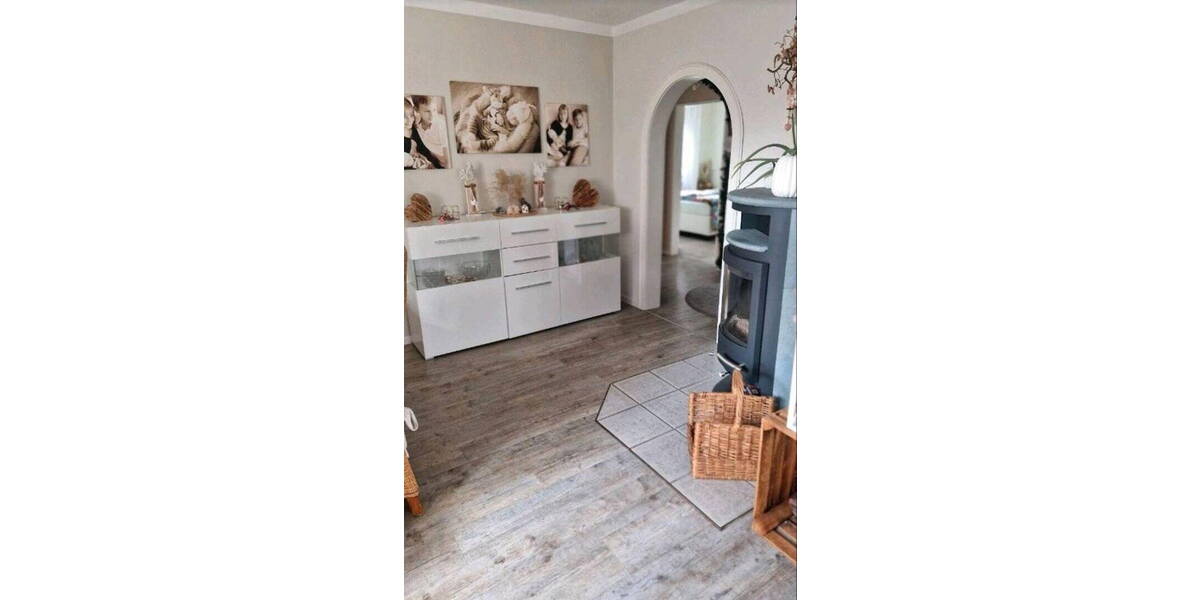 Mehrfamilienhaus, Wohnhaus Hameln Hilligsfeld - 8 Zimmer, 200 m&sup2;, 350.000&euro; | Angebot:26228809