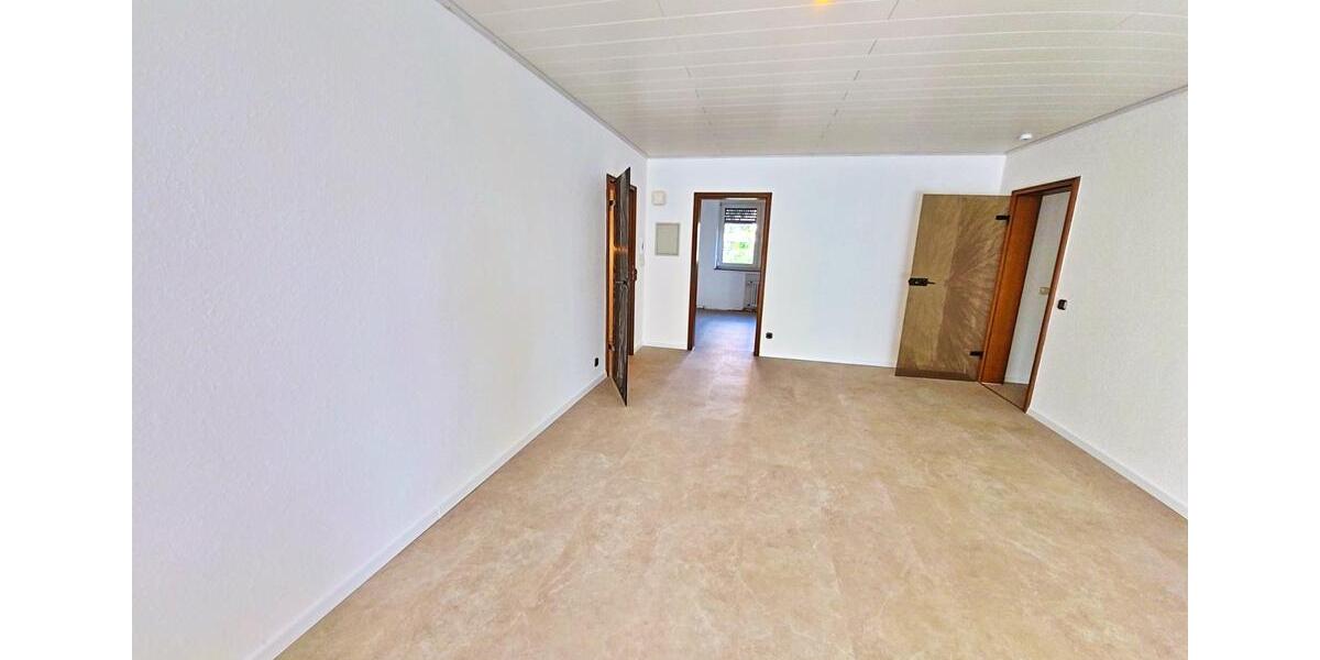 Etagenwohnung Erftstadt - 4 Zimmer, 100 m&sup2;, 1.280&euro; | Angebot:26670831