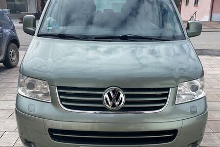 VW T5 Multivan 256.000 km 14.700 &euro; Wald 88639