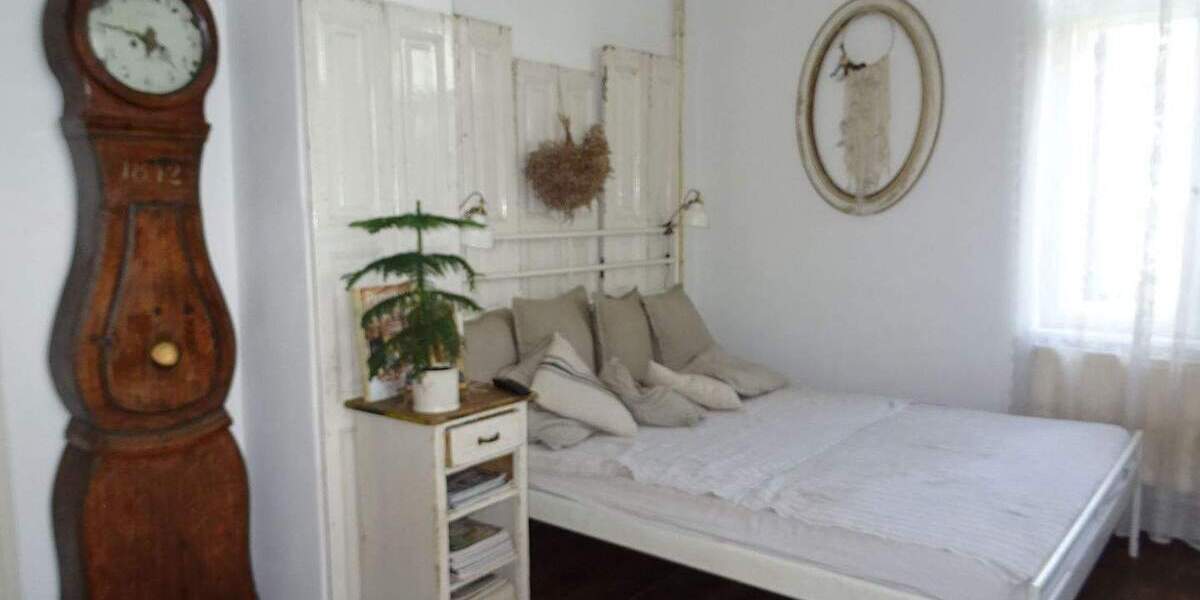 Mehrfamilienhaus, Wohnhaus Zeulenroda-Triebes Zeulenroda - 1 Zimmer, 249.900&euro; | Angebot:26345777